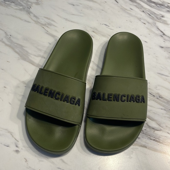 Balenciaga Pool slides kaki/black - Picture 10 of 11